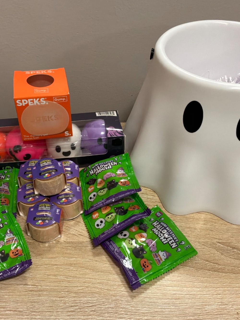 Boo Basket - Picture 2 of 2